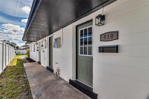 Commercial property in Saint Petersburg, Florida 7 bedrooms, 129.69 sq.m. № 1915730 - photo 28
