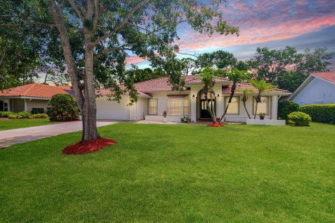 Casa en Port St. Lucie, Florida 4 dormitorios, 218.04 m2 № 2078370