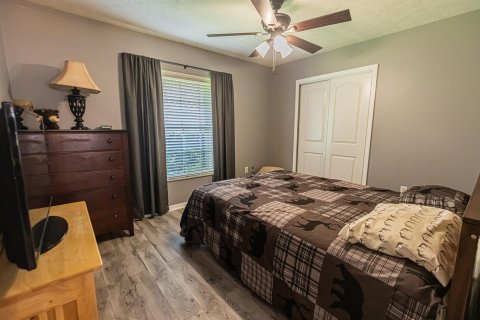 Casa en venta en Port St. Lucie, Florida, 4 dormitorios, 218.04 m2 № 2078370 - foto 11