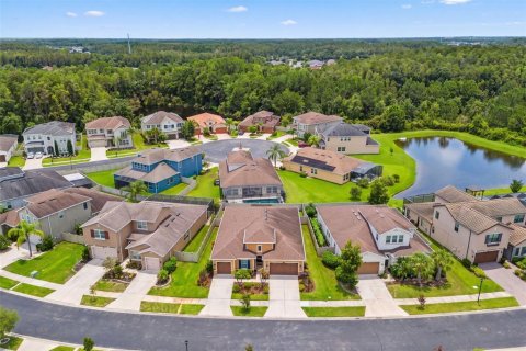 Casa en venta en Wesley Chapel, Florida, 4 dormitorios, 243.03 m2 № 2339569 - foto 4