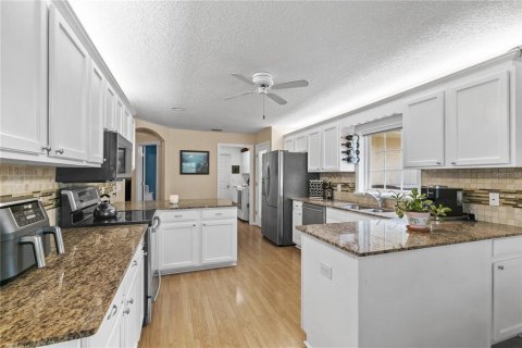Villa ou maison à vendre à Grand Island, Floride: 3 chambres, 150.04 m2 № 1815270 - photo 11