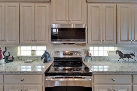 Casa en venta en Lakeland, Florida, 4 dormitorios, 231.23 m2 № 1717437 - foto 6