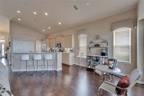 Casa en venta en Lakeland, Florida, 4 dormitorios, 231.23 m2 № 1717437 - foto 12