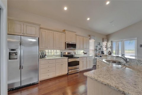 Casa en venta en Lakeland, Florida, 4 dormitorios, 231.23 m2 № 1717437 - foto 11