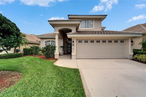 Casa en venta en Lakeland, Florida, 4 dormitorios, 231.23 m2 № 1717437 - foto 1