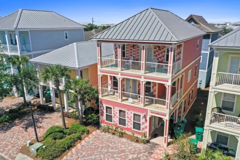Villa ou maison à vendre à Destin, Floride: 5 chambres, 257.25 m2 № 560659 - photo 1
