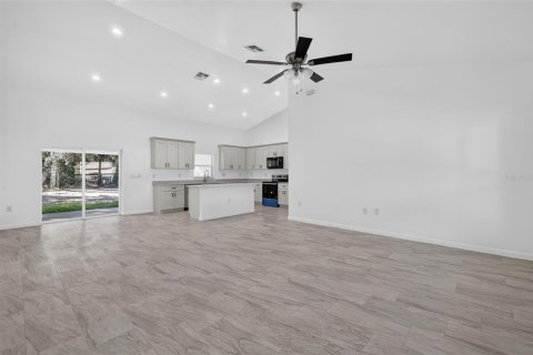 Casa en venta en Ocala, Florida, 4 dormitorios, 173.91 m2 № 2418956 - foto 3