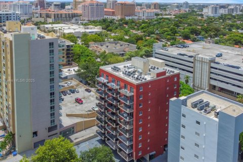 Copropriété à vendre à Miami, Floride: 1 chambre, 45.15 m2 № 1825492 - photo 17