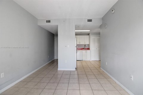 Copropriété à vendre à Miami, Floride: 1 chambre, 45.15 m2 № 1825492 - photo 13