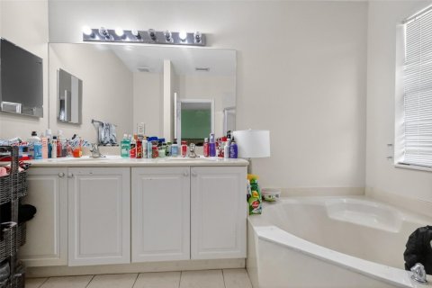 Copropriété à vendre à Miramar, Floride: 3 chambres, 142.14 m2 № 2282947 - photo 28