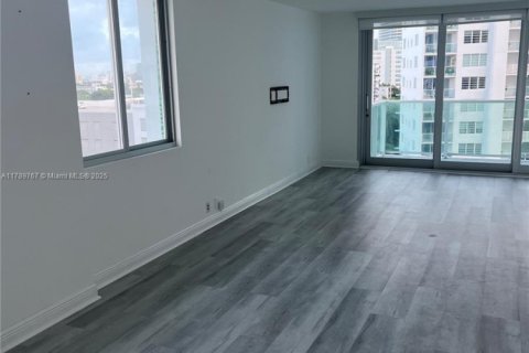 Condominio en alquiler en Miami Beach, Florida, 2 dormitorios, 110.27 m2 № 1697758 - foto 29