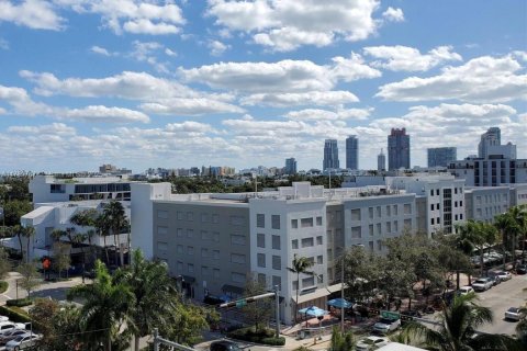 Condominio en alquiler en Miami Beach, Florida, 2 dormitorios, 110.27 m2 № 1697758 - foto 15