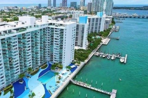 Condominio en alquiler en Miami Beach, Florida, 2 dormitorios, 110.27 m2 № 1697758 - foto 13