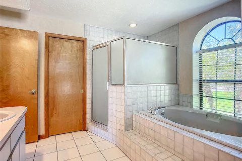 House in Valrico, Florida 3 bedrooms, 171.4 sq.m. № 1904936 - photo 16