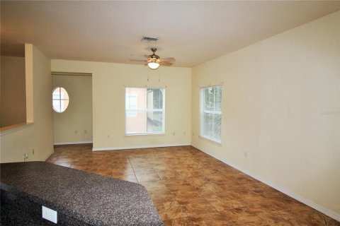 Appartement à louer à Orlando, Floride: 3 chambres, 121.52 m2 № 2419314 - photo 5