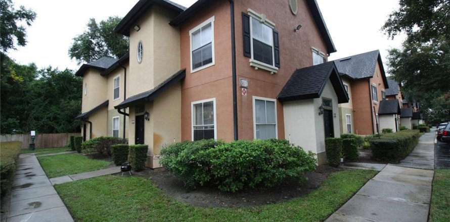 Appartement à Orlando, Floride 3 chambres, 121.52 m2 № 2419314