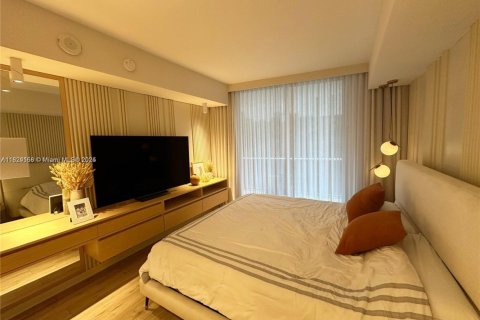 Condo in Miami, Florida, 2 bedrooms  № 1790632 - photo 7
