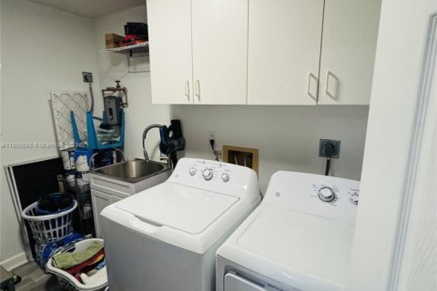 Copropriété à vendre à Doral, Floride: 3 chambres, 135.64 m2 № 1945019 - photo 21