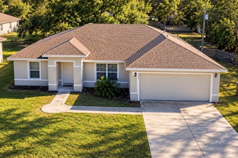 Villa ou maison à Ocala, Floride 3 chambres, 123.65 m2 № 2423852