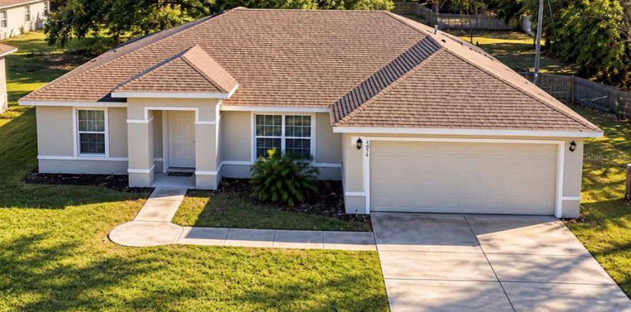 Villa ou maison à Ocala, Floride 3 chambres, 123.65 m2 № 2423852