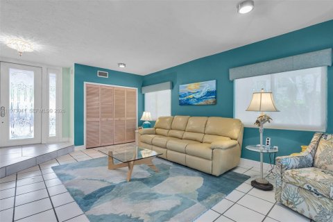 Купить виллу или дом в Ки-Ларго, Флорида 4 спальни, 280.84м2, № 2033453 - фото 10