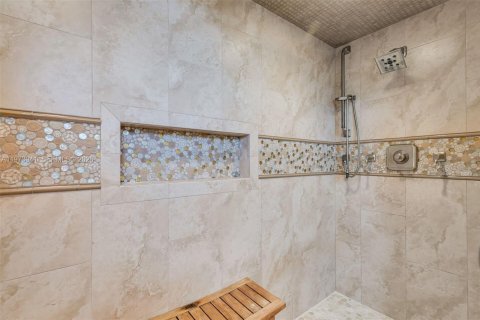 Купить виллу или дом в Ки-Ларго, Флорида 4 спальни, 280.84м2, № 2033453 - фото 15