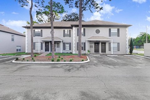 Condo in Tampa, Florida, 3 bedrooms  № 2379169 - photo 2