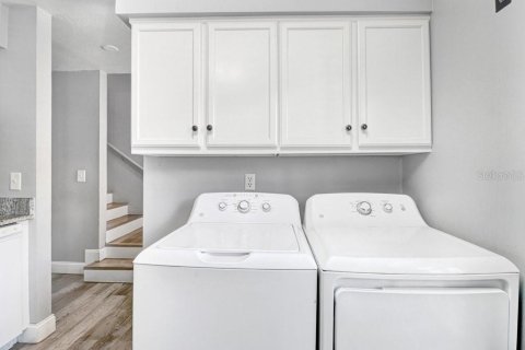 Condo in Tampa, Florida, 3 bedrooms  № 2379169 - photo 13