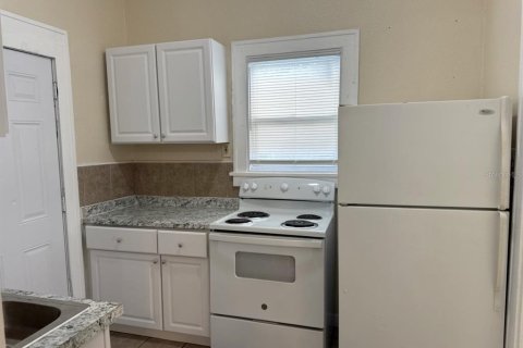 Casa en venta en Saint Petersburg, Florida, 3 dormitorios, 82.22 m2 № 2377477 - foto 5