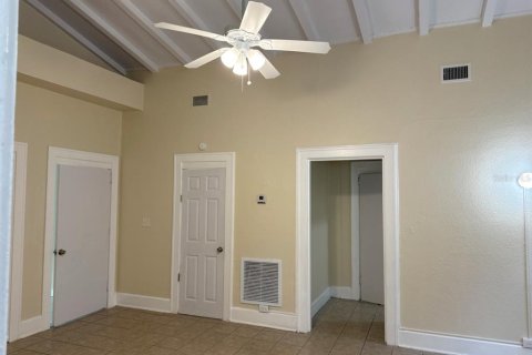 Casa en venta en Saint Petersburg, Florida, 3 dormitorios, 82.22 m2 № 2377477 - foto 7