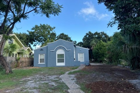 Casa en Saint Petersburg, Florida 3 dormitorios, 82.22 m2 № 2377477