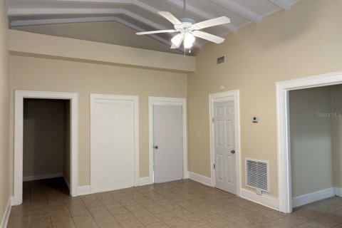 Casa en venta en Saint Petersburg, Florida, 3 dormitorios, 82.22 m2 № 2377477 - foto 4