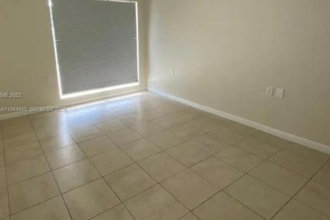 Снять в аренду квартиру в Норт-Майами-Бич, Флорида 1 спальня, 60.94м2, № 2045918 - фото 8