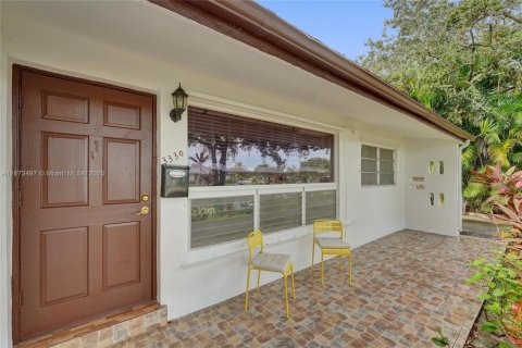 Villa ou maison à vendre à Hollywood, Floride: 3 chambres, 163.23 m2 № 1898106 - photo 13