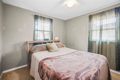House in Dunedin, Florida 3 bedrooms, 115.94 sq.m. № 1737344 - photo 25