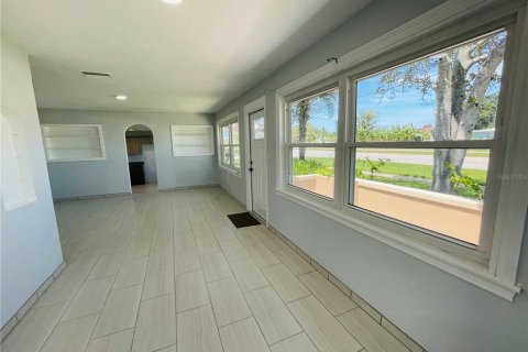 Casa en venta en Holly Hill, Florida, 4 dormitorios, 199.93 m2 № 1871129 - foto 17