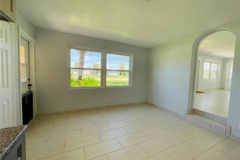 Casa en venta en Holly Hill, Florida, 4 dormitorios, 199.93 m2 № 1871129 - foto 20
