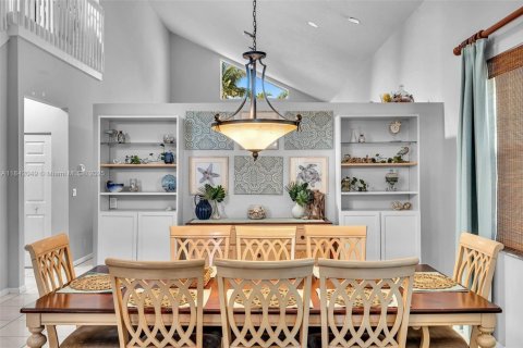 Casa en venta en Coral Springs, Florida, 5 dormitorios, 285.21 m2 № 1834367 - foto 27
