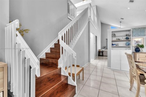 Casa en venta en Coral Springs, Florida, 5 dormitorios, 285.21 m2 № 1834367 - foto 12
