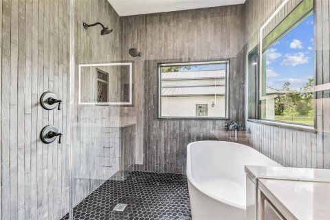 Villa ou maison à vendre à Fish Hawk, Floride: 3 chambres, 232.53 m2 № 1919662 - photo 25