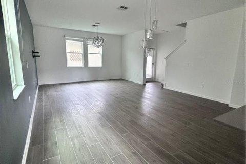 House in Kissimmee, Florida 3 bedrooms, 167.41 sq.m. № 2123554 - photo 5