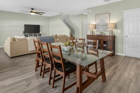 Villa ou maison à louer à Fish Hawk, Floride: 5 chambres, 231.61 m2 № 2407013 - photo 7
