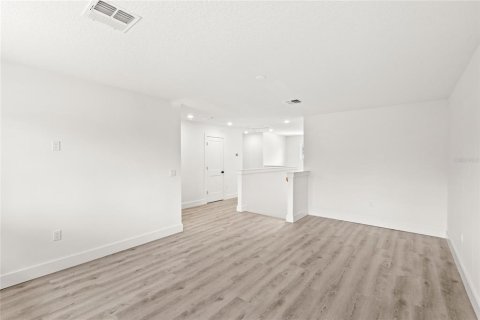 House in Winter Garden, Florida 4 bedrooms, 227.42 sq.m. № 1405116 - photo 29