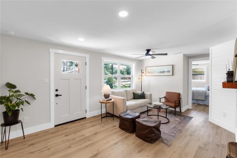 Casa en venta en Sarasota, Florida, 3 dormitorios, 89.46 m2 № 1803200 - foto 9