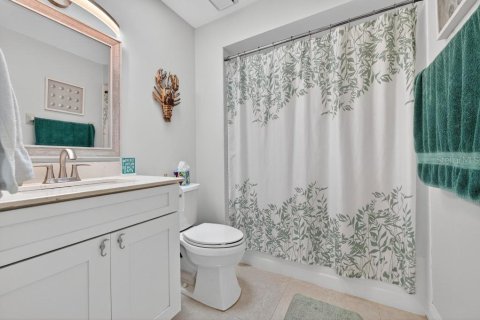 Casa en venta en Palm Coast, Florida, 4 dormitorios, 233.37 m2 № 2208350 - foto 19