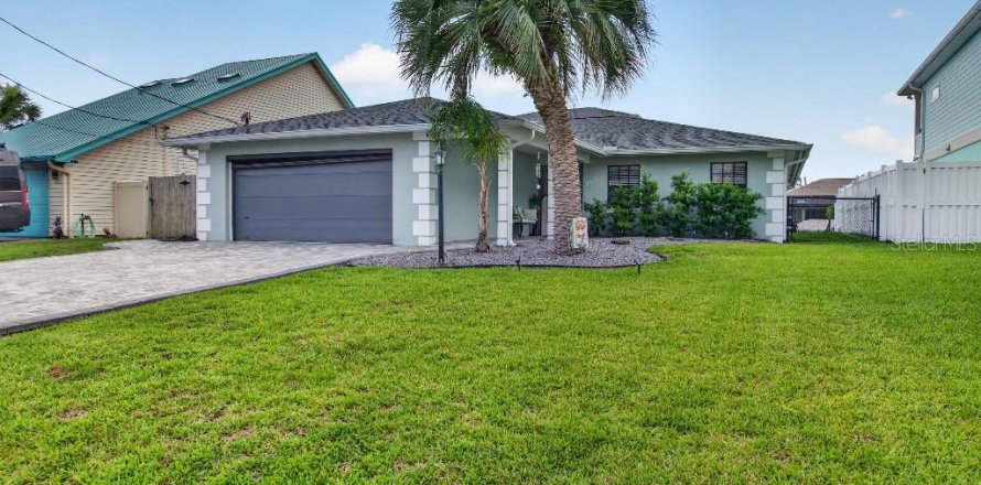 Casa en Palm Coast, Florida 4 dormitorios, 233.37 m2 № 2208350