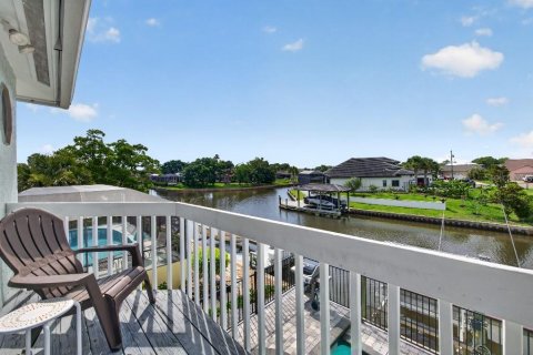 Casa en venta en Palm Coast, Florida, 4 dormitorios, 233.37 m2 № 2208350 - foto 25