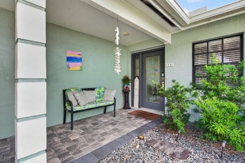 Casa en venta en Palm Coast, Florida, 4 dormitorios, 233.37 m2 № 2208350 - foto 3