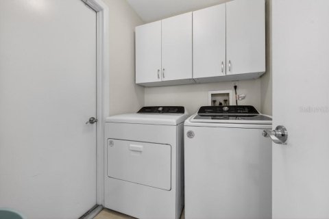 Casa en venta en Palm Coast, Florida, 4 dormitorios, 233.37 m2 № 2208350 - foto 22