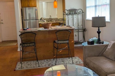 Condominio en venta en Vero Beach, Florida, 1 dormitorio, 86.58 m2 № 2240082 - foto 2
